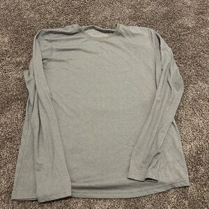 Under Armour Men's Heather Gray Long Sleeve Tee